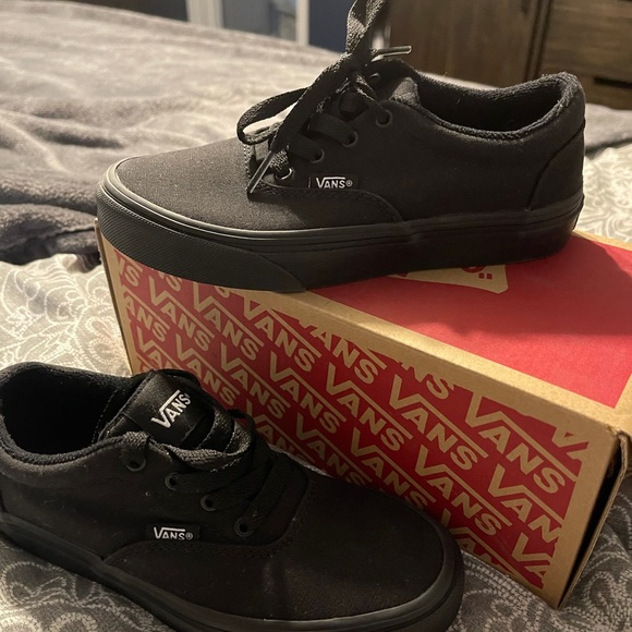 Kids New Vans - Picture 2 of 3